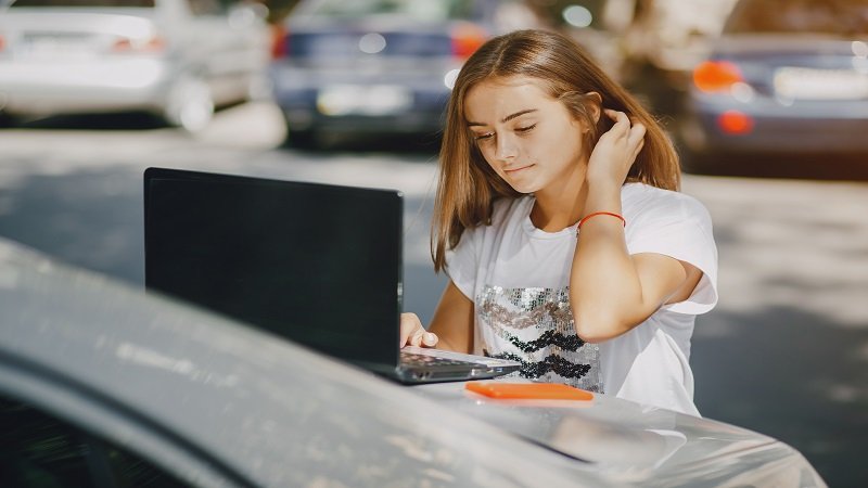 How Online Tools Help Verify Traffic Routing and Identity